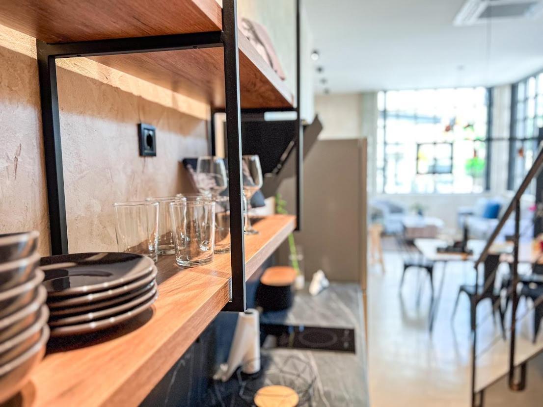 Mini Loft Apartment Kalamáta Eksteriør bilde